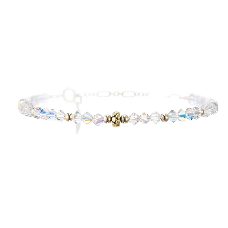 CRYSTAL CLEAR BRACELET