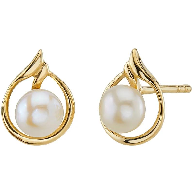 14k Yellow Gold Freshwater Pearl Round Button Shape Teardrop Earrings